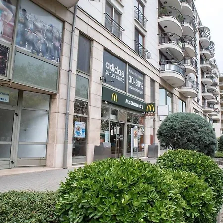 Two-storey Riverside Panorama 부다페스트